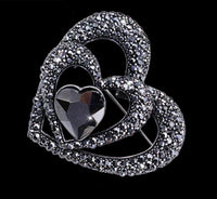 Black heart celebrity love brooch stunning vintage look retro style broach pin