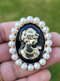 Jubilee Queen Brooch Vintage Look Cameo Beauty Broach Gold Plated Lady Pin K33