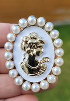 Jubilee Queen Brooch Vintage Look Cameo Beauty Broach Gold Plated Lady Pin K33