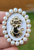 Jubilee Queen Brooch Vintage Look Cameo Beauty Broach Gold Plated Lady Pin K33