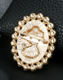 Jubilee Queen Brooch Vintage Look Cameo Beauty Broach Gold Plated Lady Pin K33