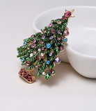 Christmas Tree Brooch Vintage look Gold plated broach Celebrity Queen pin i16