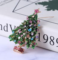 Christmas Tree Brooch Vintage look Gold plated broach Celebrity Queen pin i16