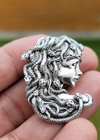 Gold or silver plated snakes head medusa lady celebrity brooch broach pin k17