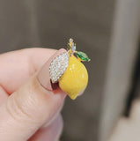 Valentine lemon brooch vintage look celebrity broach gold plated pin ggg89