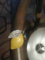 Valentine lemon brooch vintage look celebrity broach gold plated pin ggg89