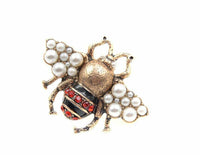 Stunning vintage look gold plated gold honey bee brooch suit coat broach pin z7r