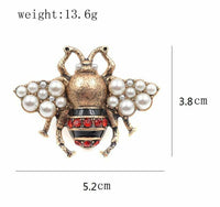 Stunning vintage look gold plated gold honey bee brooch suit coat broach pin z7r