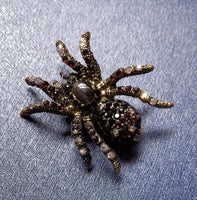 Spider brooch gold silver plated high end stones celebrity design broach pin gg