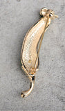 Green chilli pepper brooch gold plated celebrity broach vintage look pin ggg98