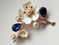 Flower brooch vintage look gold silver plated suit coat broach celebrity pin g57