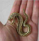 Stunning vintage look gold plated big cobra snake design brooch broach pin b48oc