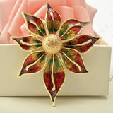 Stunning vintage look gold plated retro flower celebrity brooch broach pin ggg10