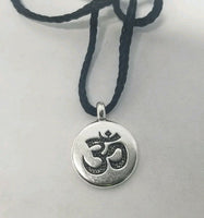 Small stunning stainless steel hindu evil eye protection om good luck pendant ff