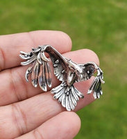 Flying eagle gold or silver plated celebrity brooch designer broach pin k18 new