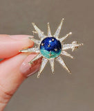 Sun Universe Brooch Vintage Look Gold Plated Celebrity Star Broach Lucky Pin U21