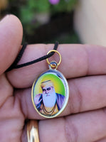 Sikh Guru Nanak Ji Guru Gobind Singh Oval Pendant in Black Evil Shield Thread MM